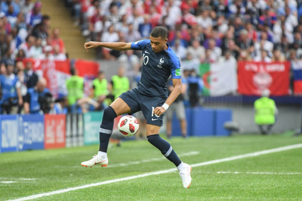 平的舞台上 平的舞台上